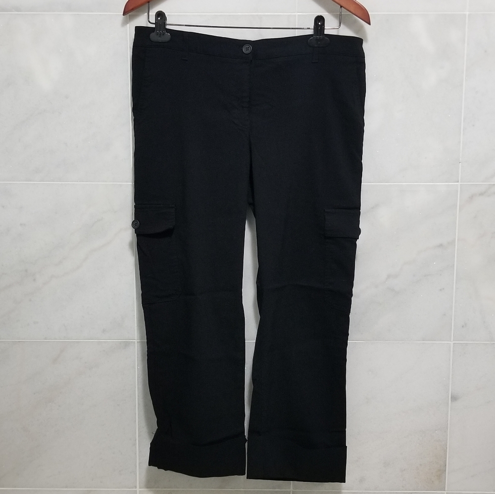 Motherhood Black Cargo Rolled Hem Capris Small - Picture 2 of 14